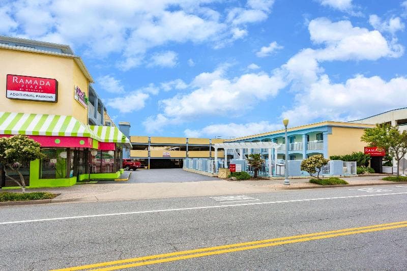 Ramada By Wyndham Virginia Beach 2
