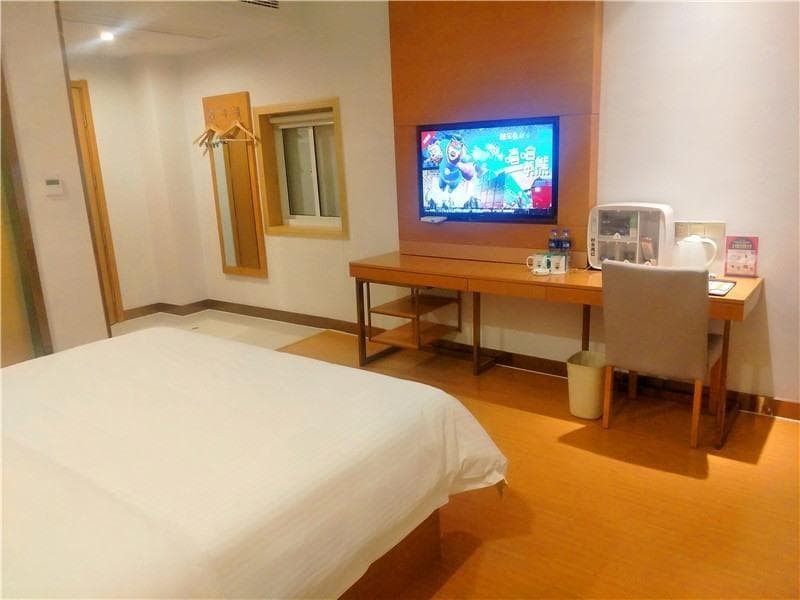 Greentree Inn Jiaxing Haiyan County Passenger Depo 1