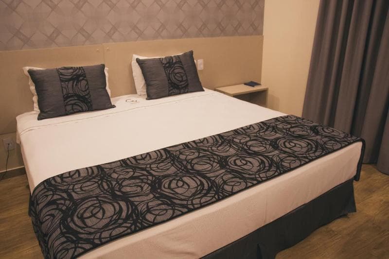 Summit Suites Hotel Cacapava main