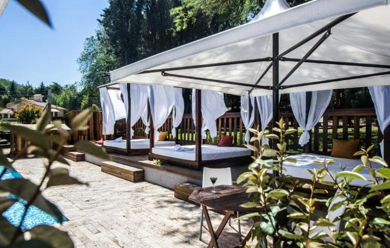 Blackstone Apart Boutique Hotel 5