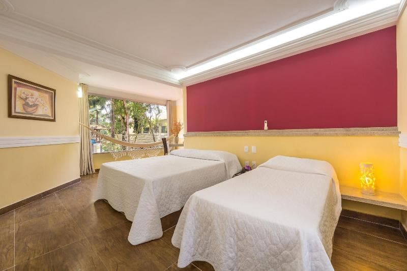 Floral Inn Family Hotel 4
