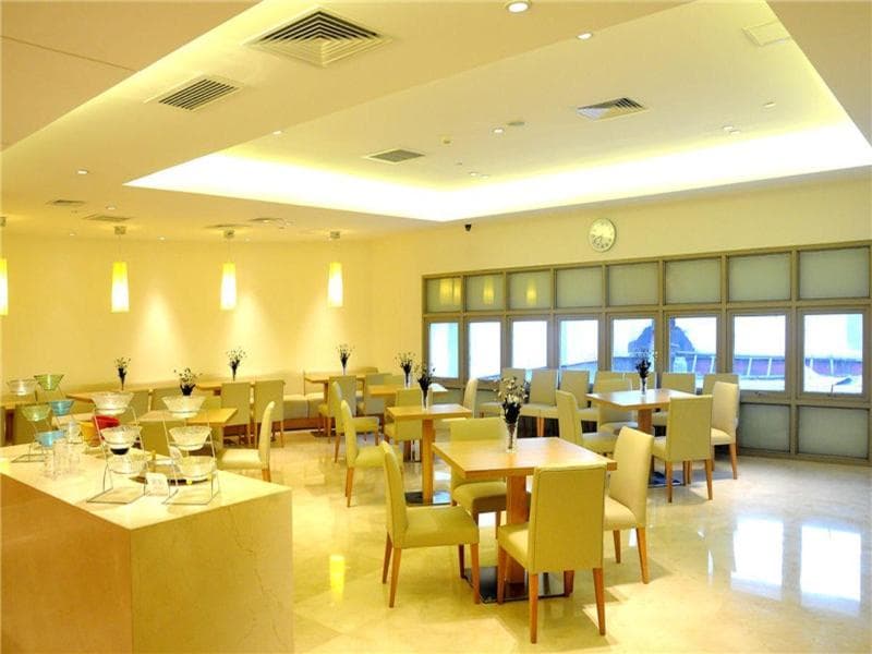 Ji Hotel Tianjin Binjiangdao photo 1