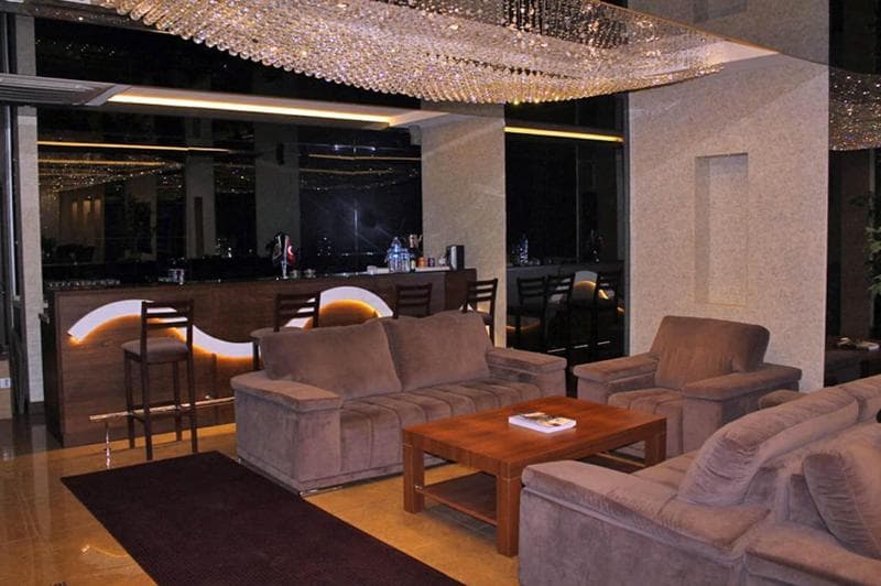 Prens Hotel main