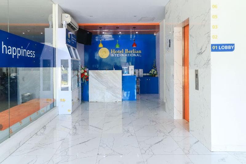 Hotel Berlian International Surabaya 5