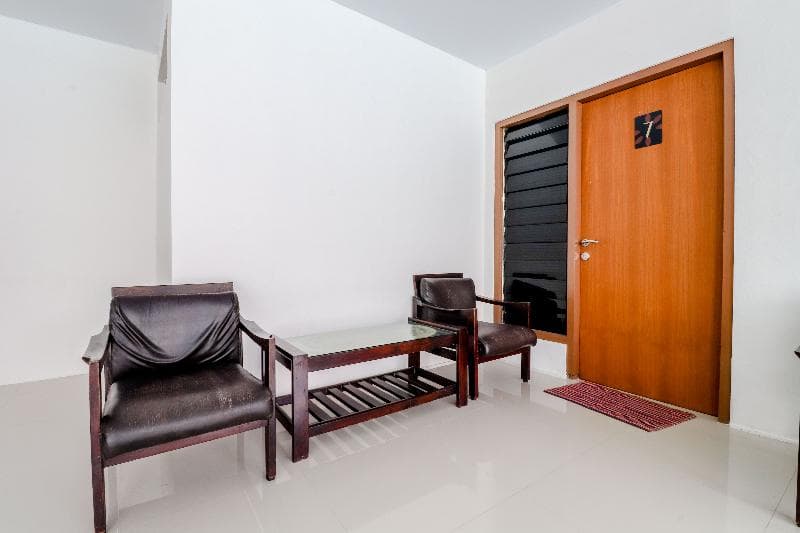 Hotel Sumaryo 4