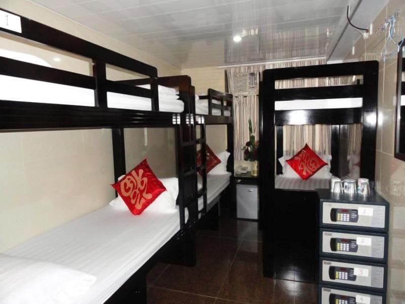 Days Hotel Hk Hostel main