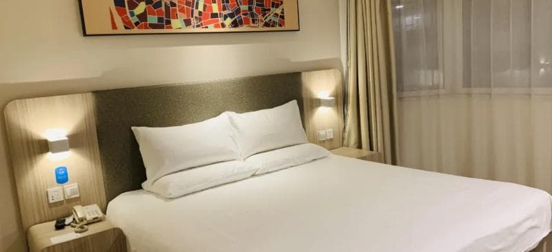 Hanting Hotel (Guangzhou Sanyuanli Metro Station) 5
