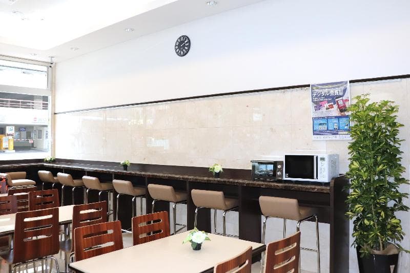 Toyoko Inn Kobe Sannomiya-eki Shiyakusho Mae 4