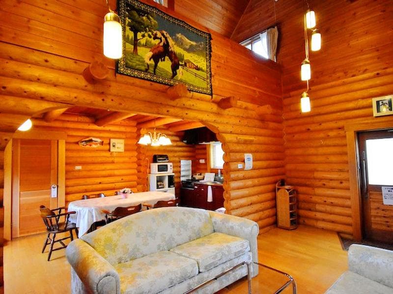 Canadian Log Cottage TAKITARO 5