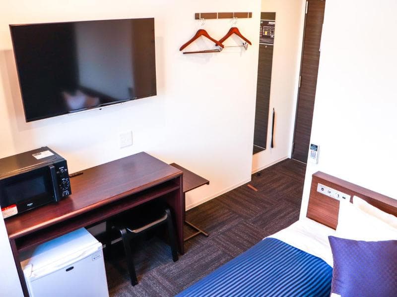 Hotel Livemax Chibaminato Ekimae 3