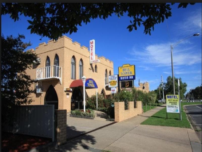 Bell Tower Motor Inn photo 1