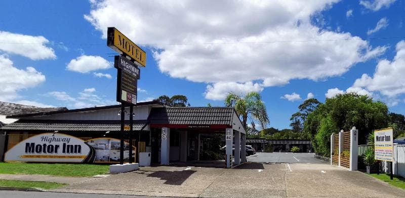 Highway Motor Inn Taree 3