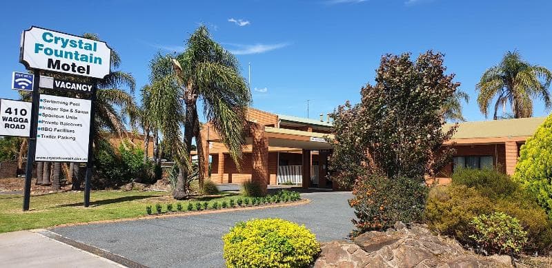 Crystal Fountain Motel 3