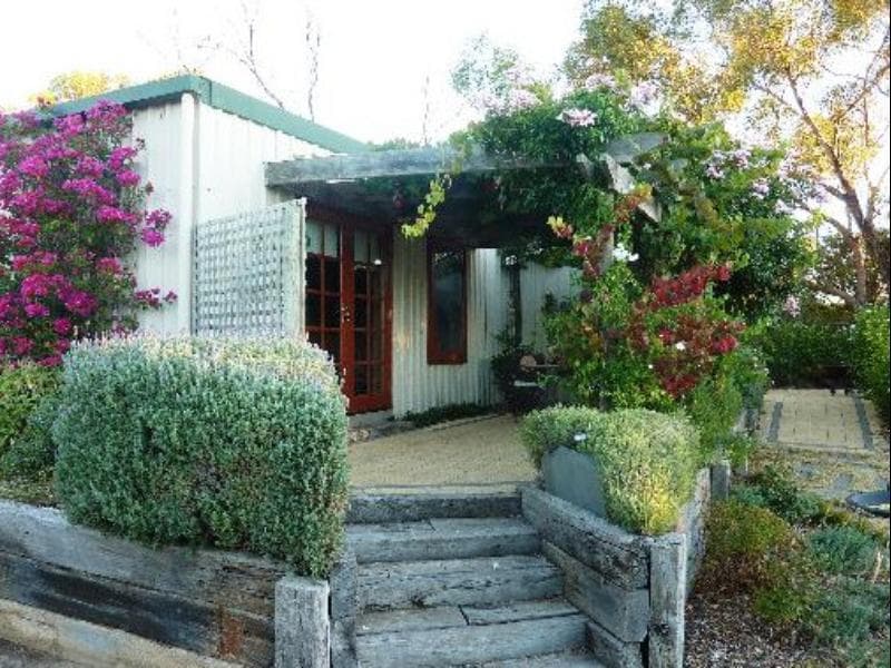 Amande Bed And Breakfast (Adults Only) 5