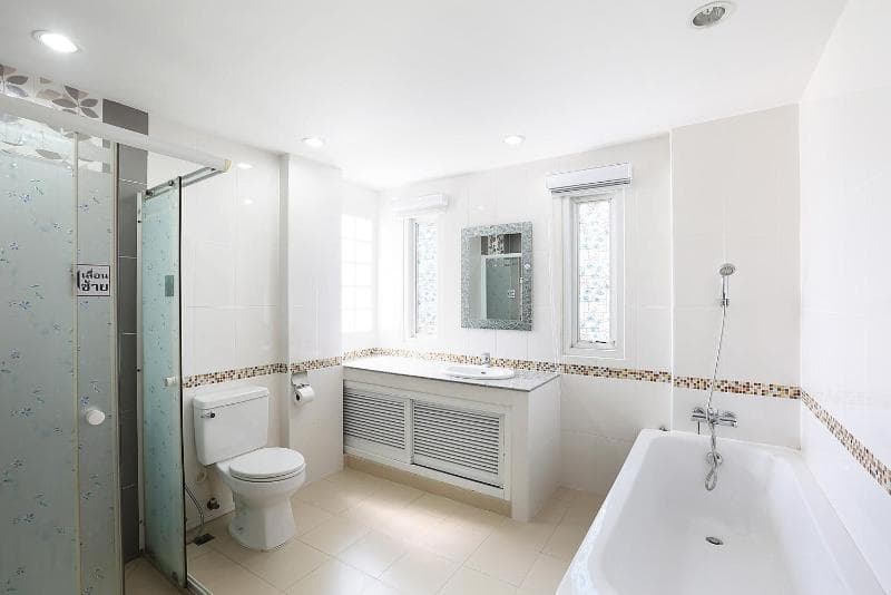 V Place Residence 3
