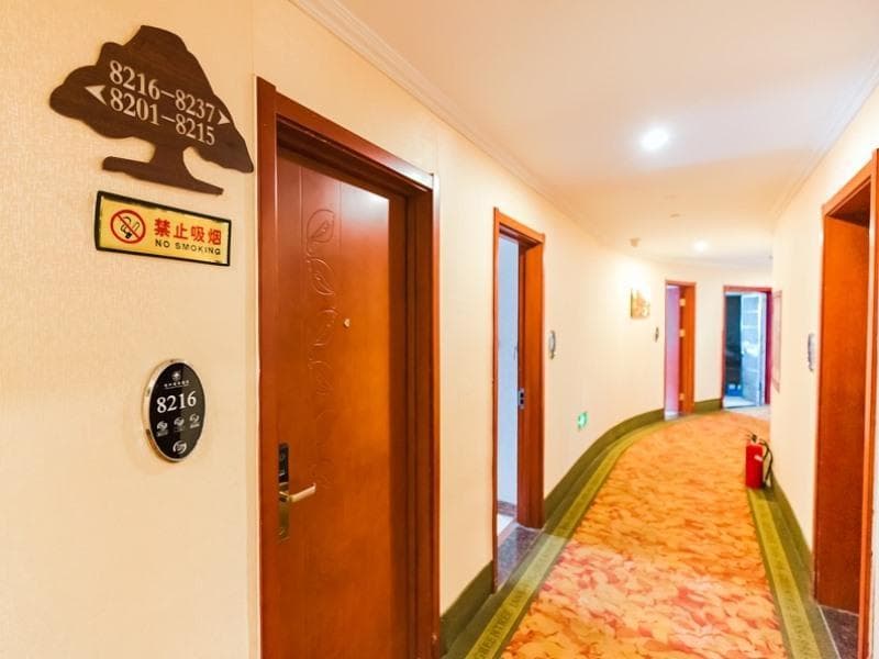 Greentree Inn Zhejiang Shaoxing Paojiang Industria 2