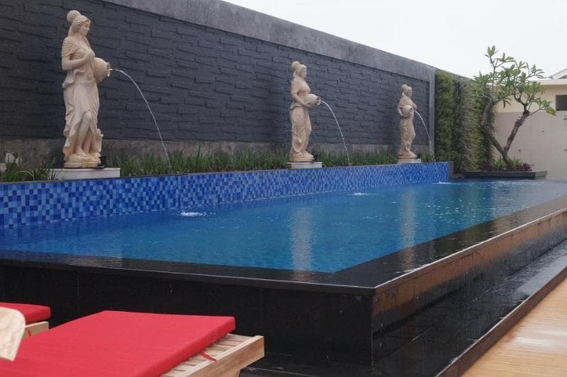 Front One Hotel Purwodadi (Adults Only) 3