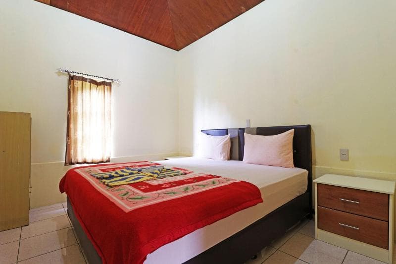 Tuk Tuk Timbul Bungalows 5