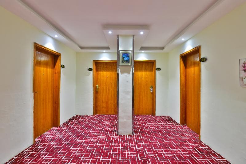 Capital O 338 Asian Hotel 4