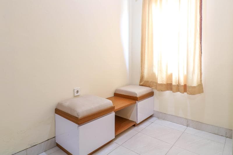 Merthan House By Oyo Rooms (Adults Only) 2