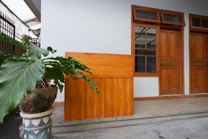 D'kost By Oyo Rooms 5