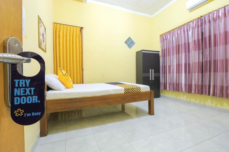 Wallet Family Residence Syariah by OYO Rooms photo 1