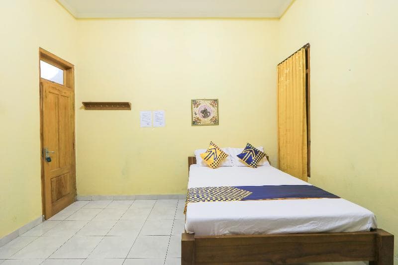 Wallet Family Residence Syariah by OYO Rooms 4