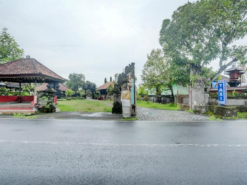Oyo 1762 Hotel Astiti Graha Tanah Lot 3