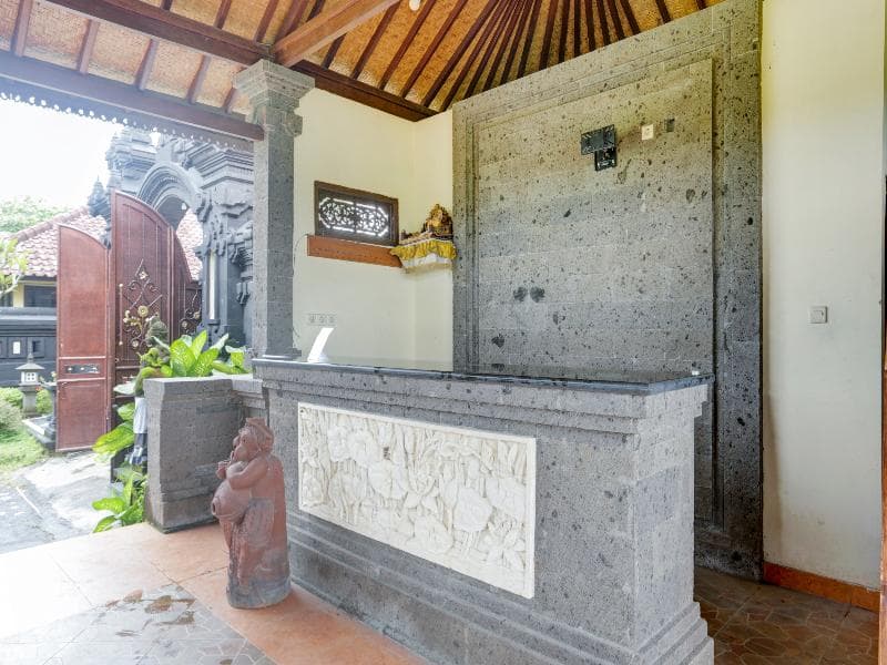Oyo 1762 Hotel Astiti Graha Tanah Lot photo 1