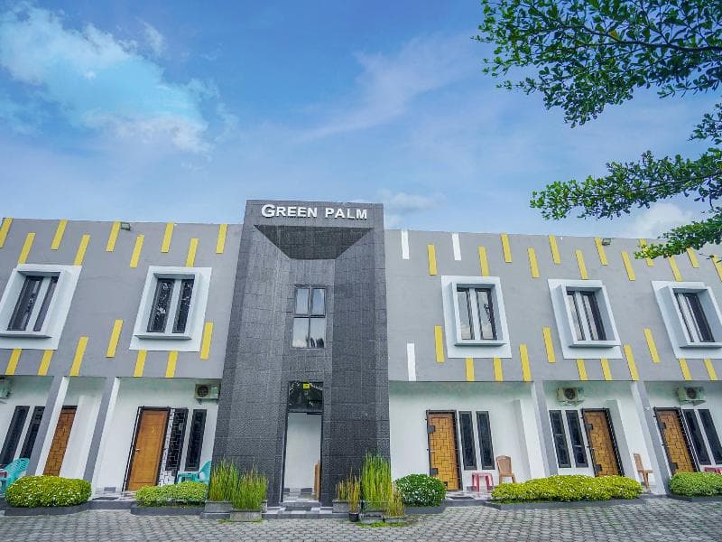 Oyo 1266 Green Palm Kostel Syariah 3