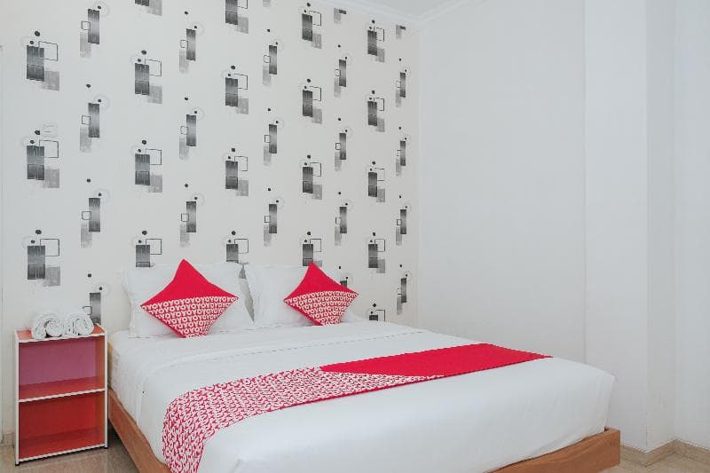 Oyo 1454 111 Residence 4