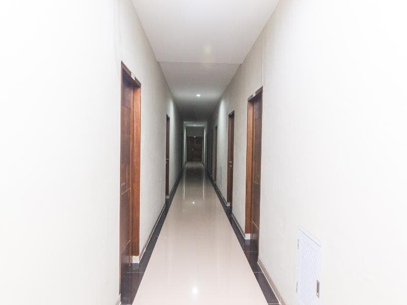 Oyo 1867 Kara Guest House 3