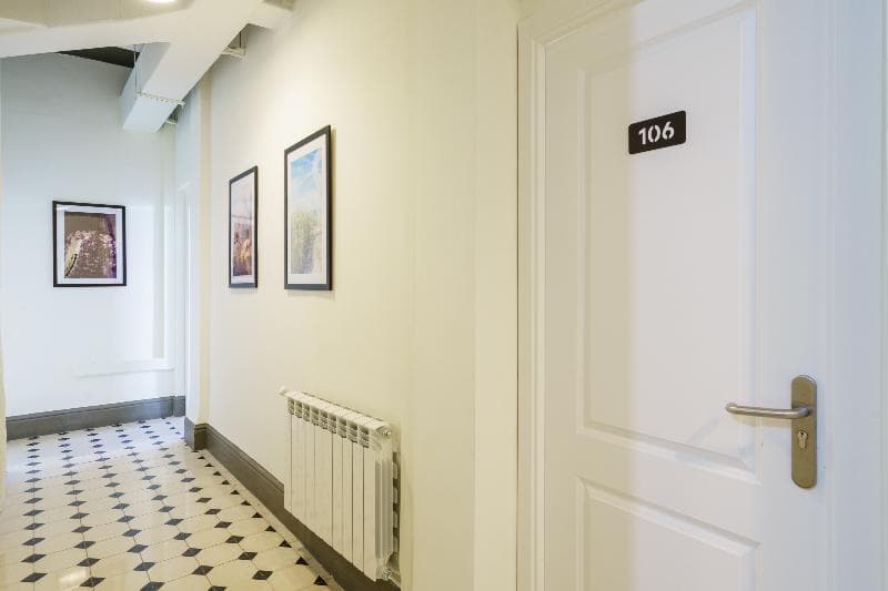 La Perla Granada Suites 3