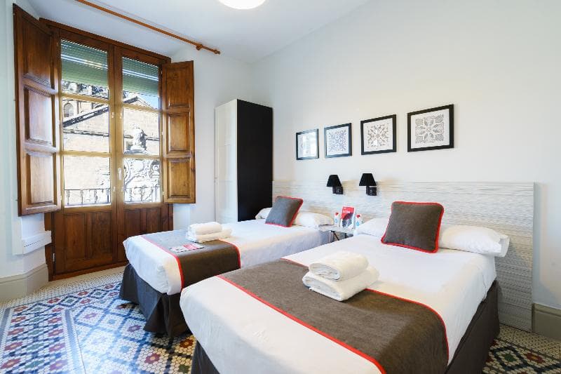 La Perla Granada Suites 5