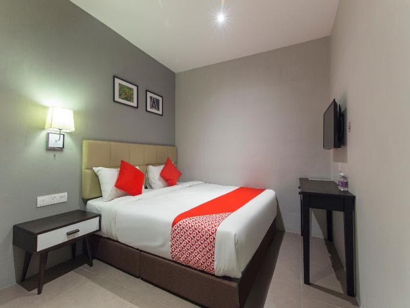 Super Oyo 1191 Yootel Boutique Hotel 5
