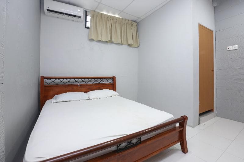 Spot On 89796 D'noor Budget Inn 4