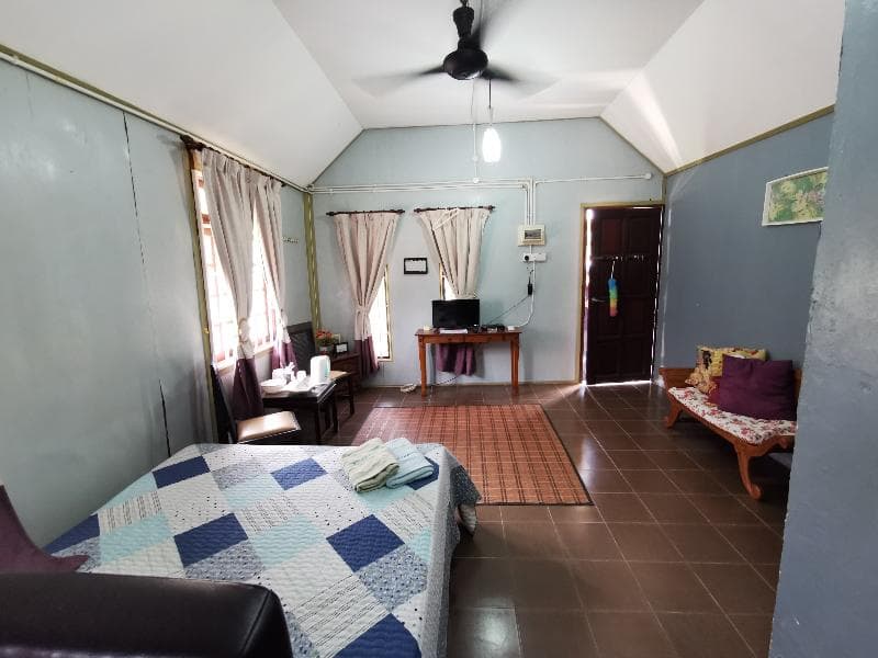 Oyo 89873 Nurbayu Chalet photo 1