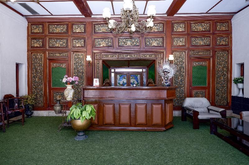 Hotel Griya Kencana By Capital O photo 1