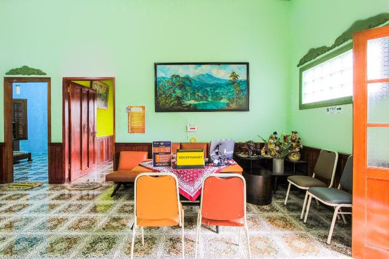 Spot On 2490 Griya Kencana Homestay photo 1