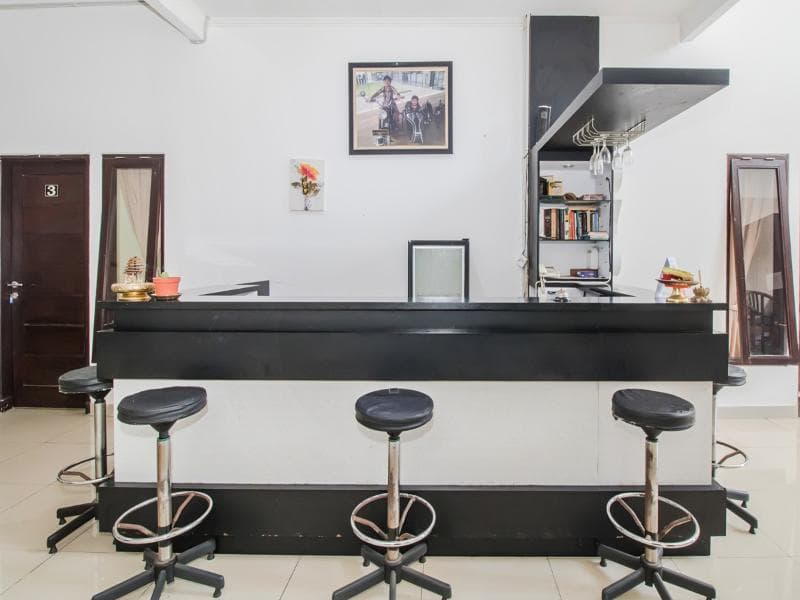 2836 Sekar Sari Residence photo 1