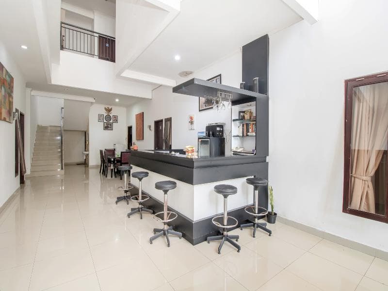 2836 Sekar Sari Residence 5