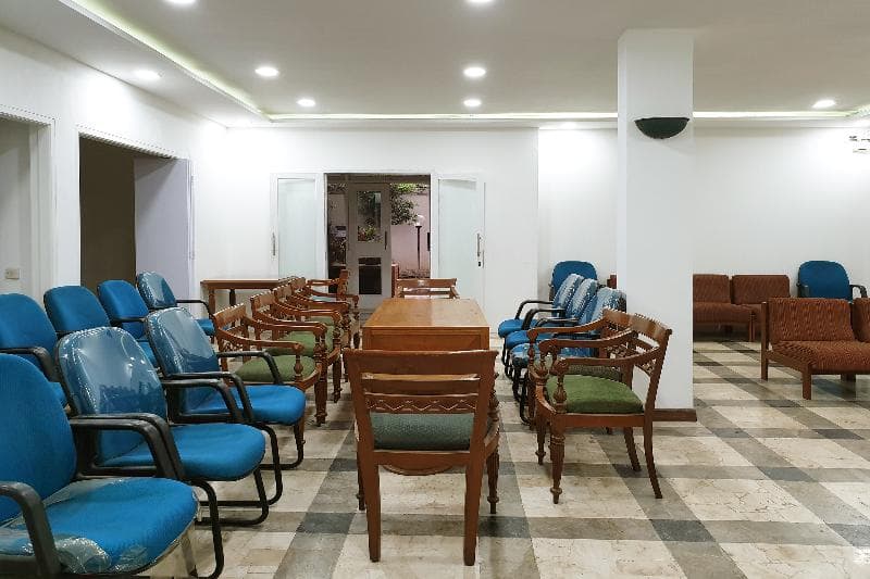 Oyo Collection O 1452 Hotel Utari 5
