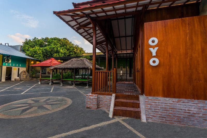 Azzahra Guest House By Oyo Rooms 3