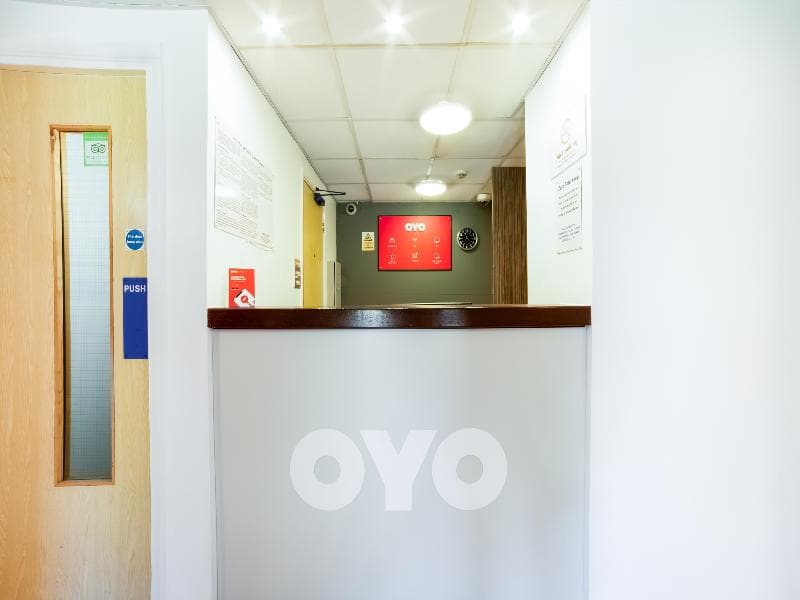 Oyo Sunrise Hotel, A46 Leicester 5