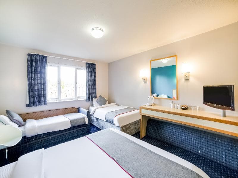 Oyo Sunrise Hotel, A46 Leicester 4
