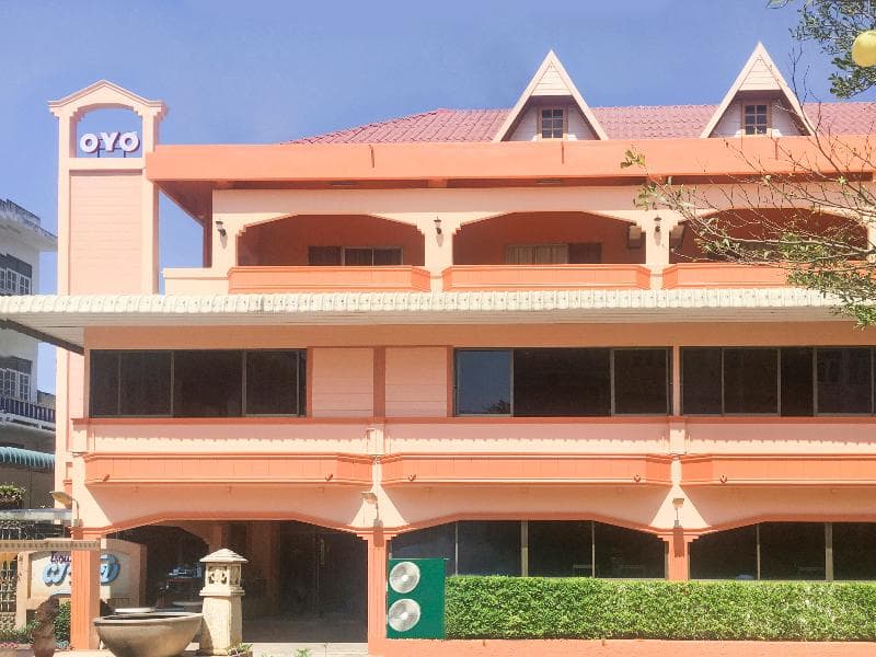 Oyo 534 Phasuk Hotel 5