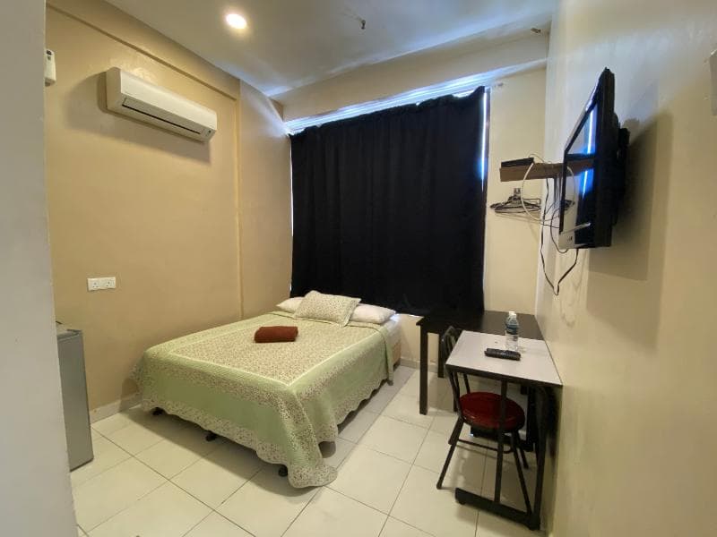 Zen Rooms Basic Ferringhi Stay Iinn photo 1