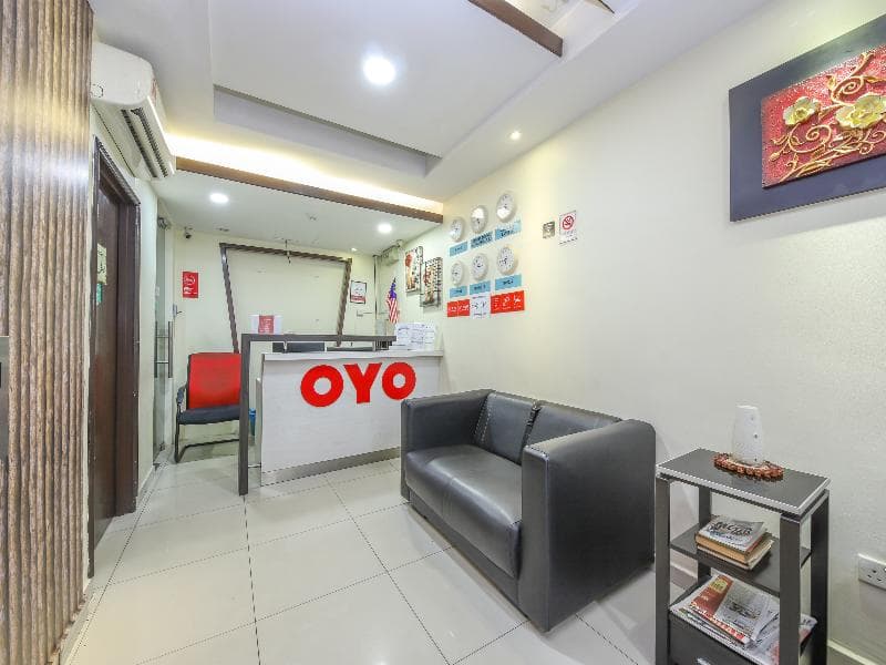 Oyo 89571 Eco Palace Hotel 3
