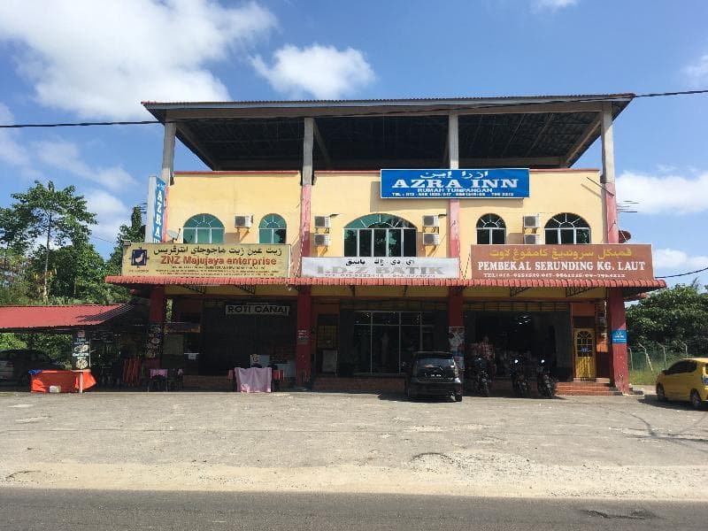 Spot On 89857 Azra Inn (Rumah Tumpangan) 3