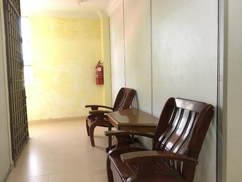 Spot On 89857 Azra Inn (Rumah Tumpangan) 5